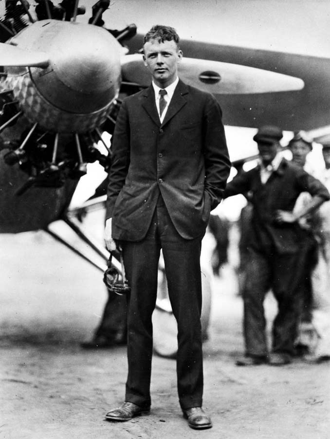 http://www.charleslindbergh.com/hall/5/cal_Spirit001-post1909.jpg